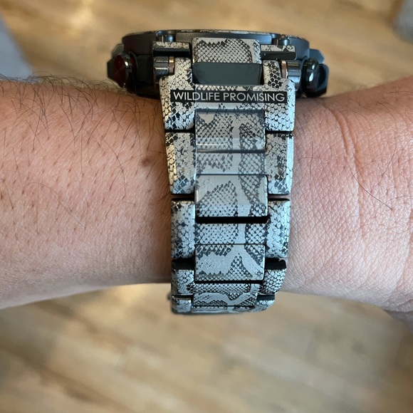 Gshock snake skin watch - Picture 6 of 11